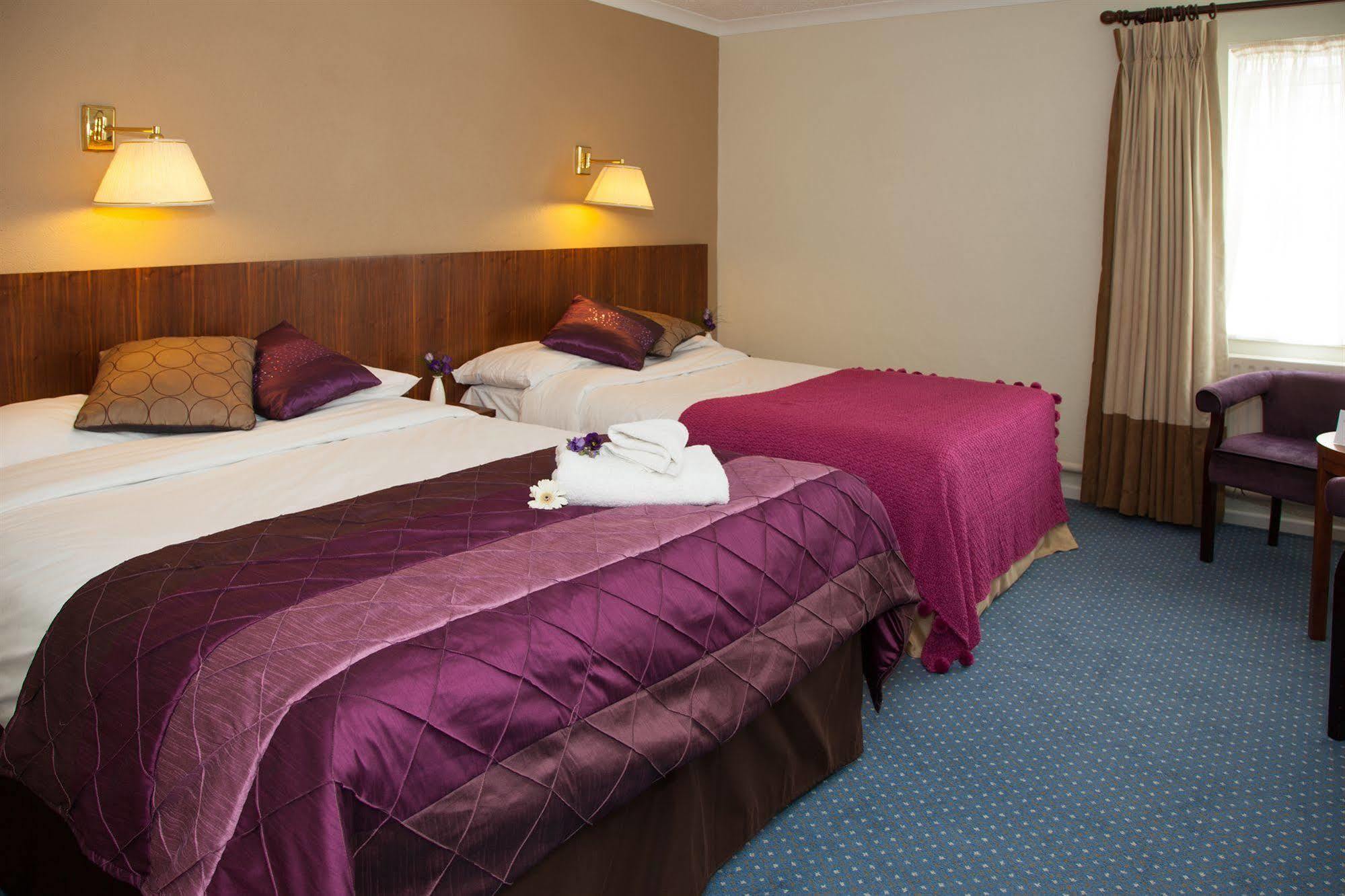 Westlodge Hotel & Leisure Centre バントリー エクステリア 写真